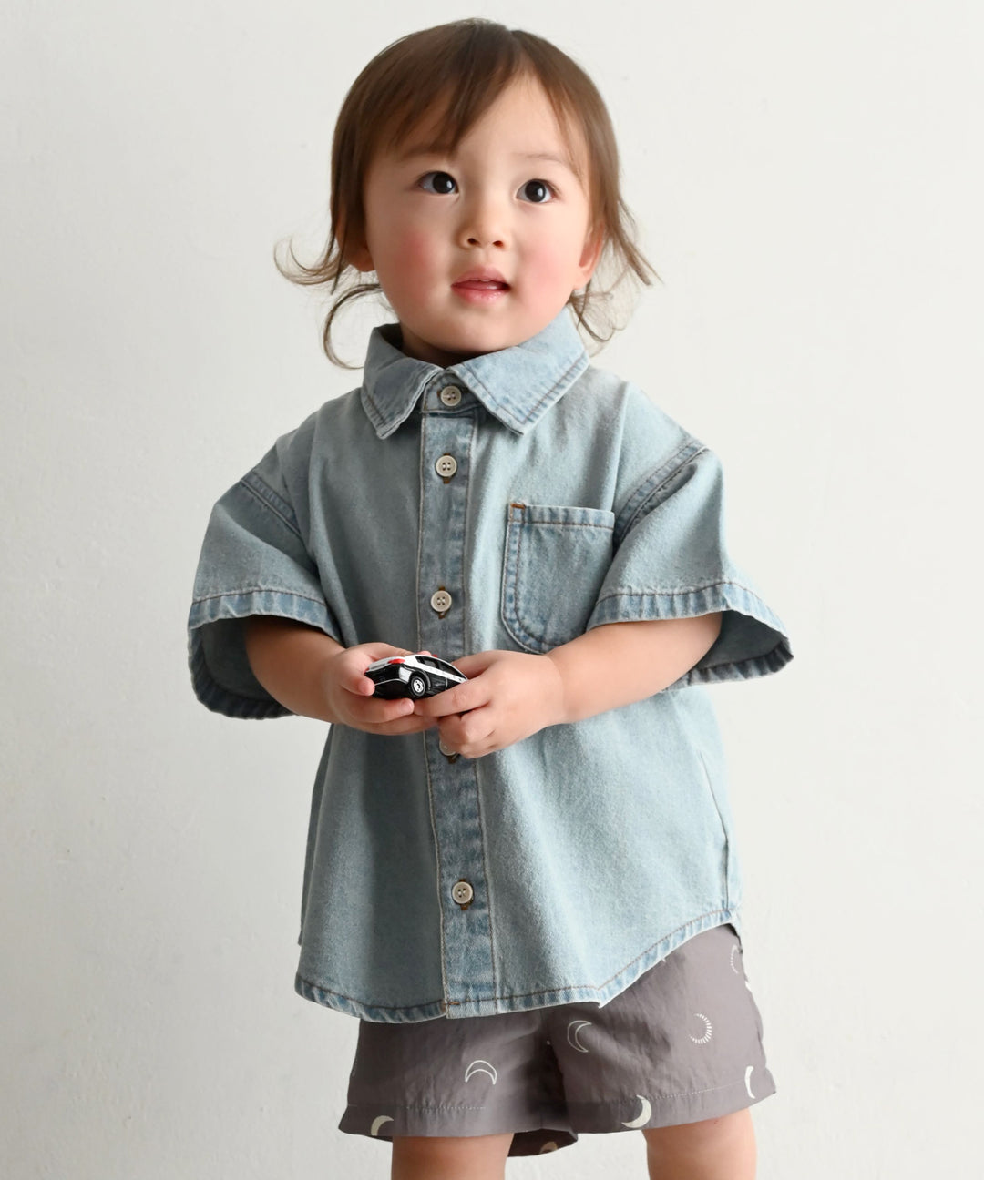 Short-Sleeve Denim Shirt