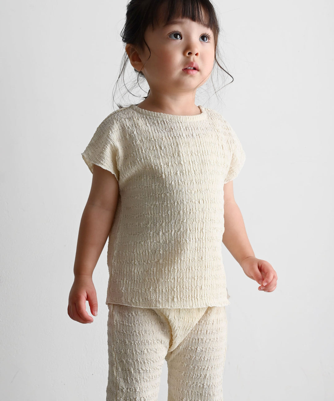 Cap-Sleeve Top & Pants Set (Textured Crepe Fabric)