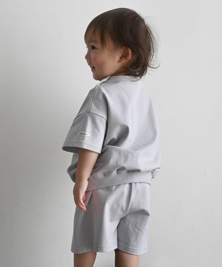 Short-Sleeve T-Shirt & Shorts Set (Lightweight Sweat Fabric)