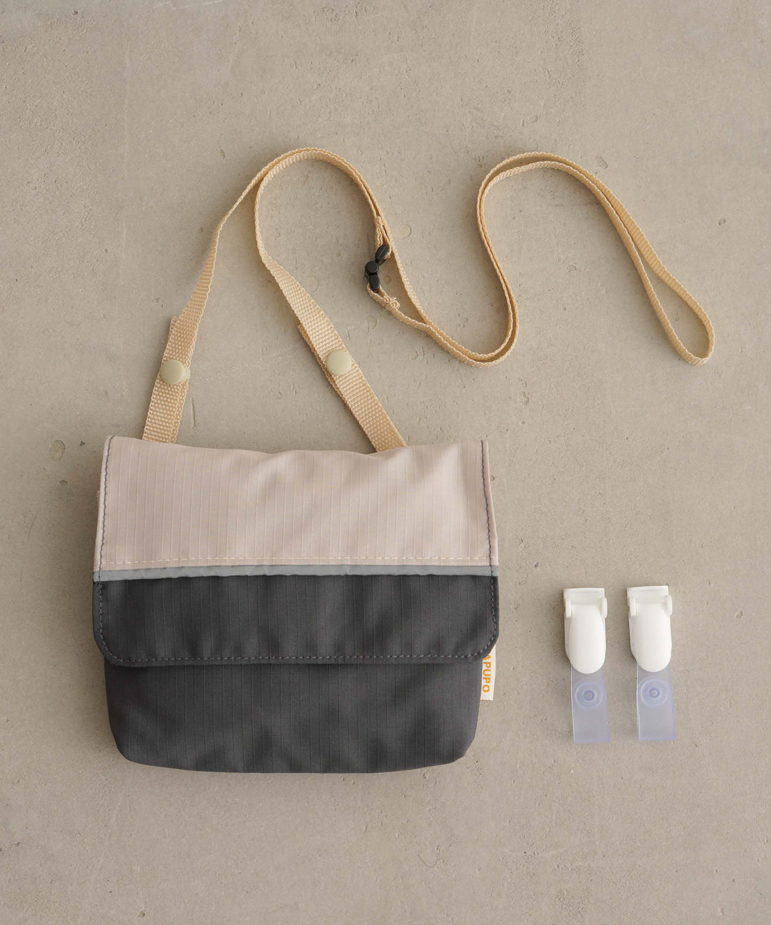 [Water-Repellent] Clip-on Mini Pouch