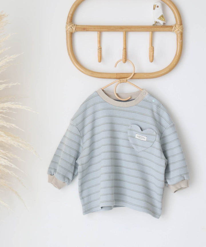 Heart Pocket Sweatshirt