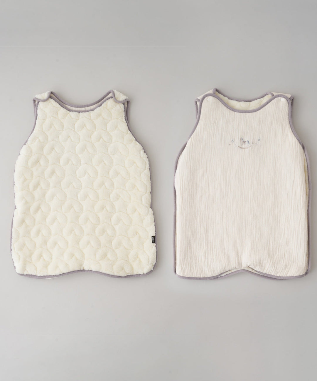 [Moisture-Retaining Flannel × Gauze] Reversible Wearable Blanket