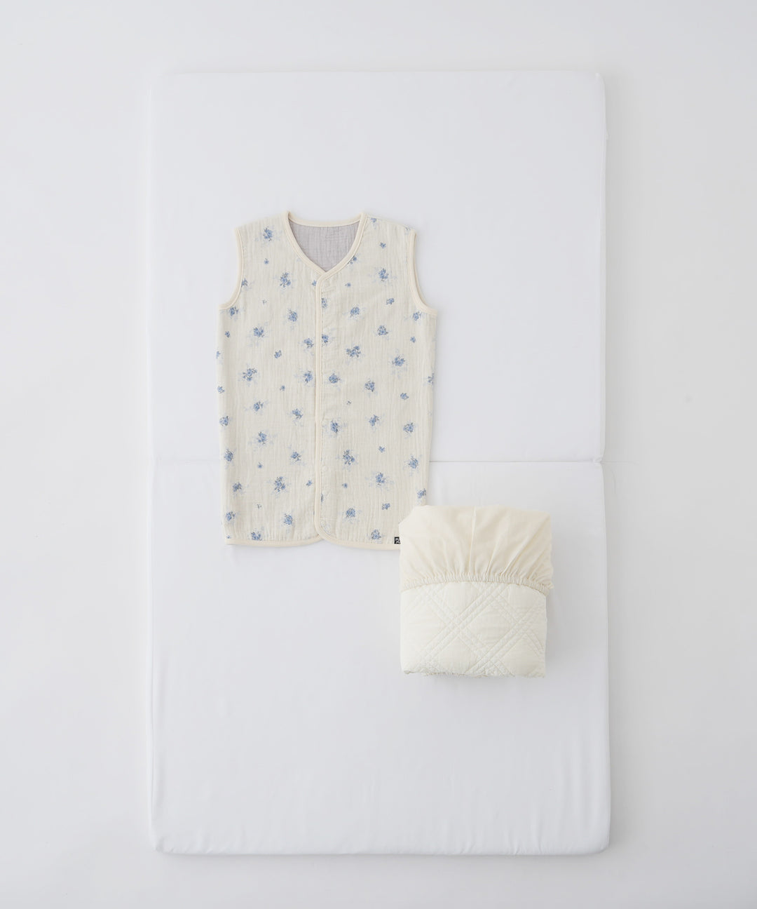 Baby Mattress &amp; Wearable Blanket Set