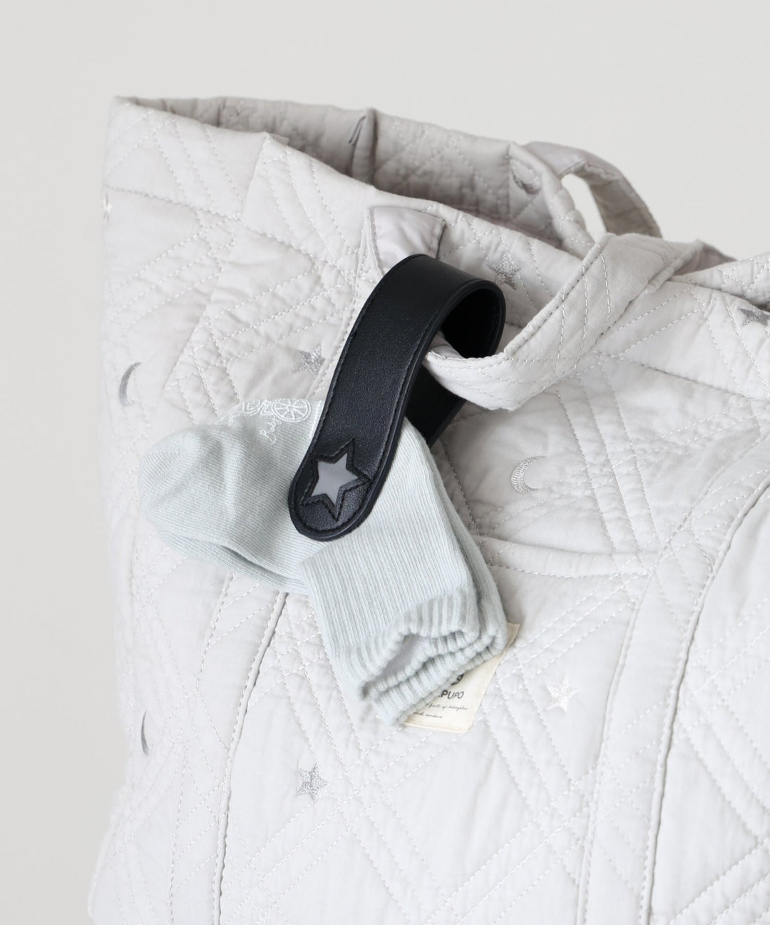 Magnetic Blanket Clips with Reflective Accents