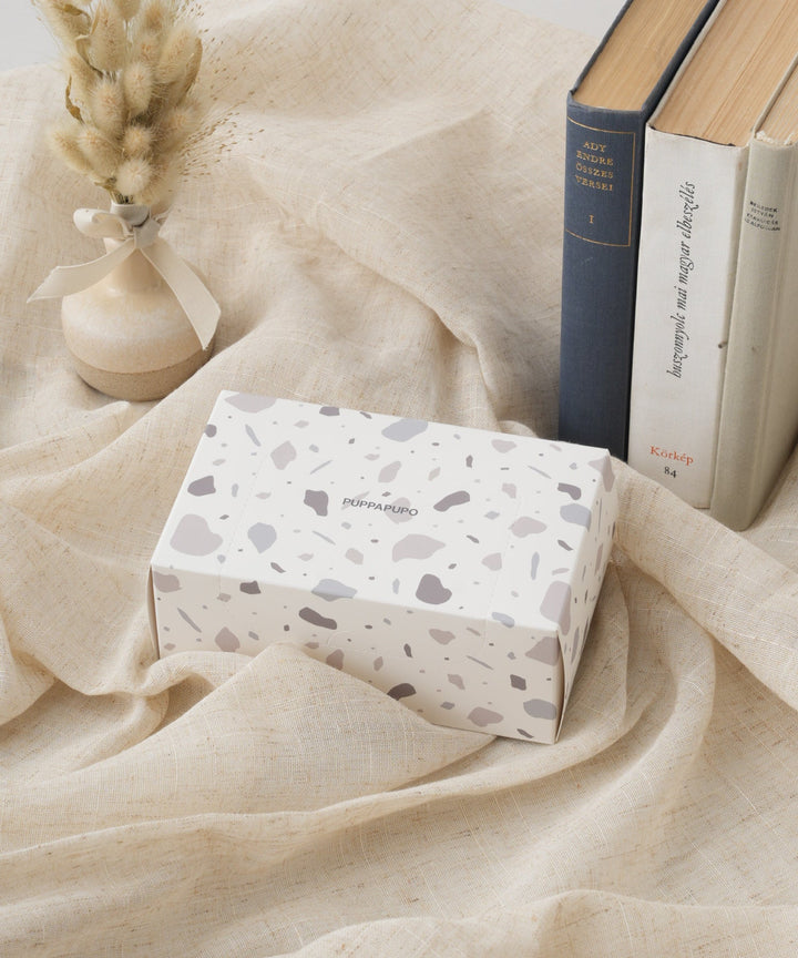 Odor-Blocking Diaper Disposal Bags with Gussets