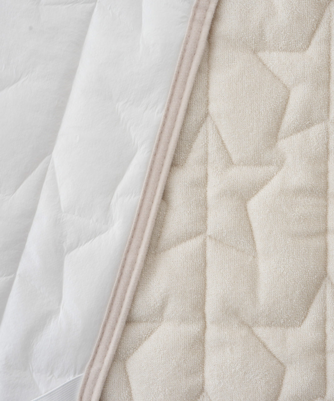 [Waterproof] Sweat-absorbing mattress pad [2-in-1]