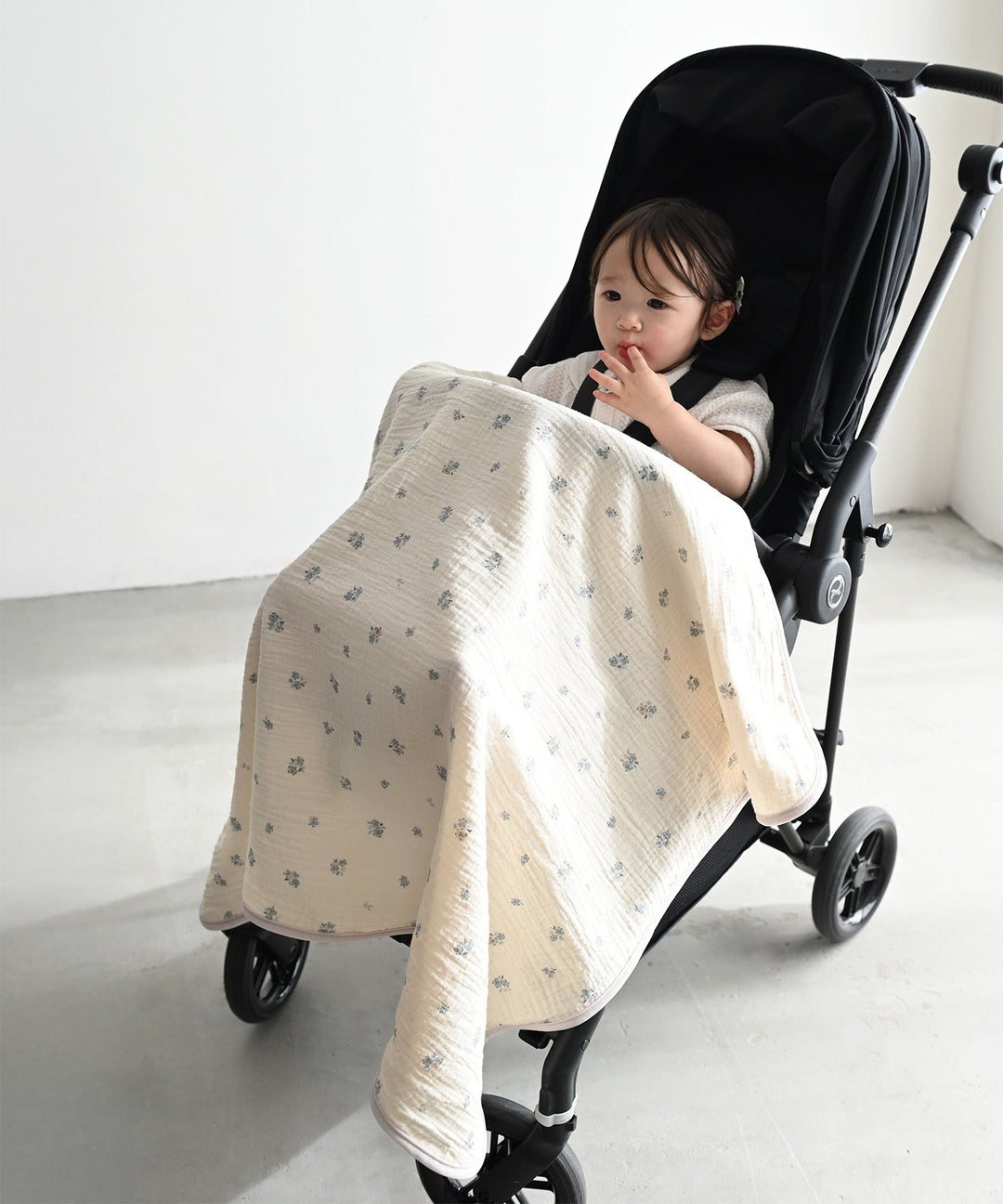 [Reversible] Baby Blanket 27.6″ × 35.4″ (Cooling Fabric × Organic Gauze)