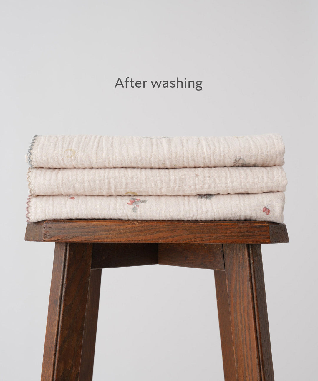 Swaddle blanket 39.4″ x 39.4″ (Double gauze)