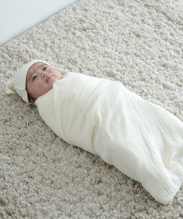 Swaddle blanket 39.4″ x 39.4″ (Double gauze)