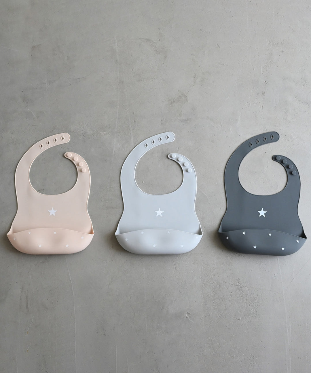 Silicone bib (3 pieces)