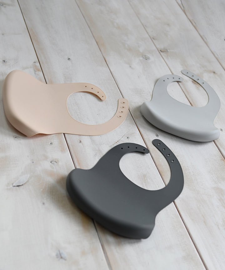 Silicone bib (3 pieces)