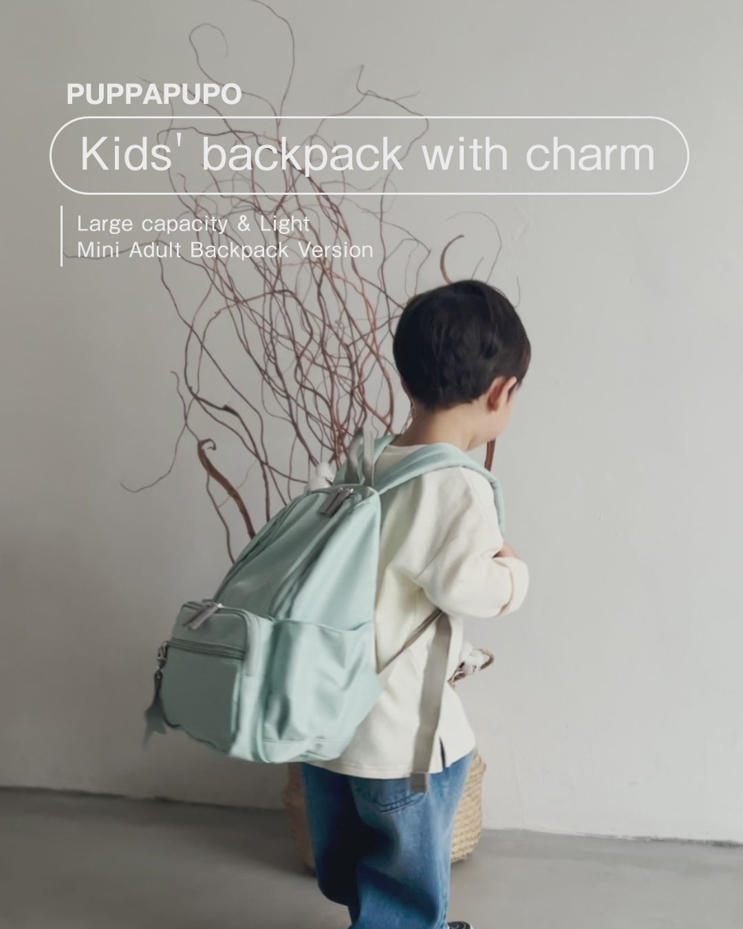 Kids' backpack with charm