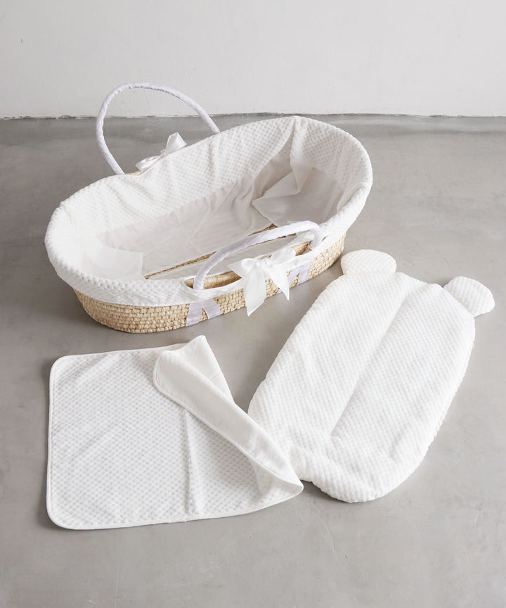 Moses basket (Royal Ears)