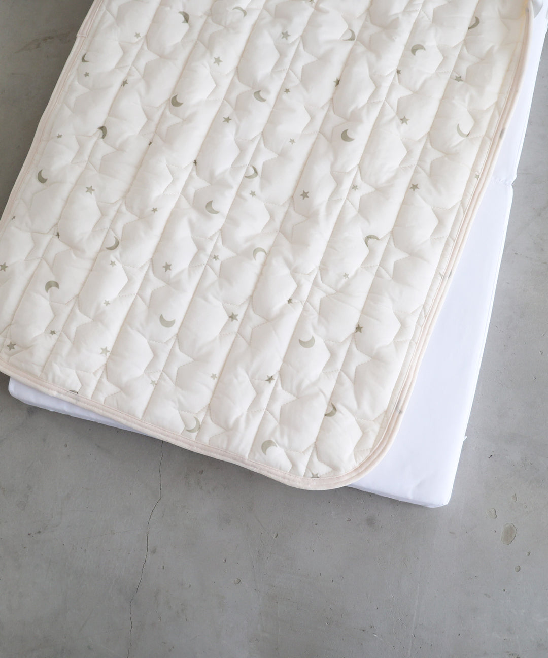 [Reversible] Baby Mattress Pad (Cooling fabric x Pile fabric)