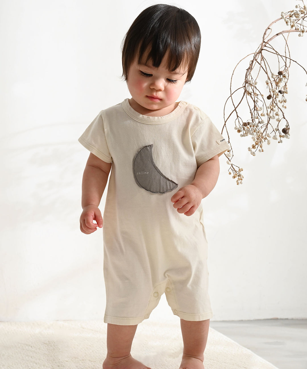 Short-sleeved Romper with Motif Patch