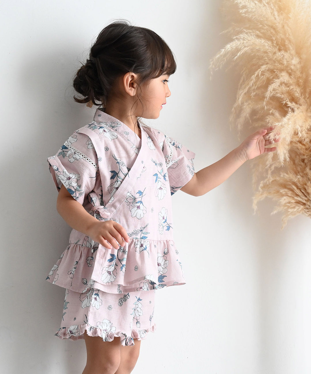 Girls Jinbei (Traditional Japanese Summer Wear)