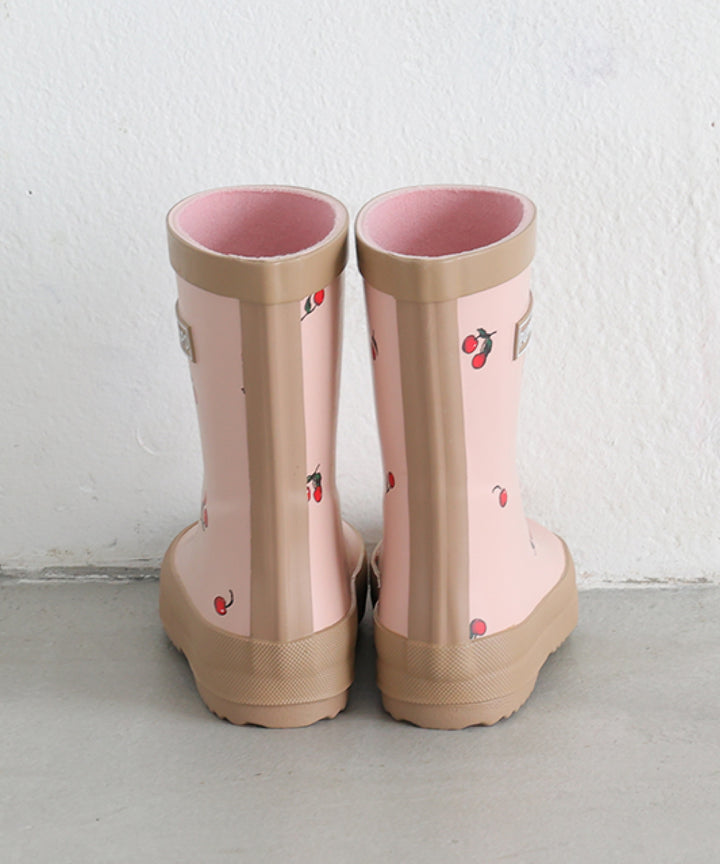 Rain boots