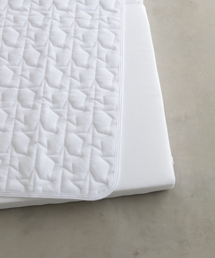 [Waterproof] Sweat-absorbing mattress pad [2-in-1] 27.6″ × 47.2″